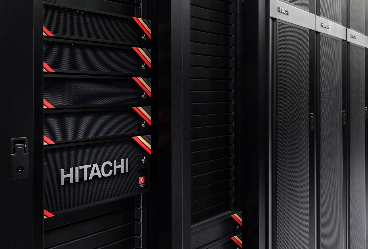 hitachi e990 room crop1 300dpi hitachi e990 room crop1 300dpi