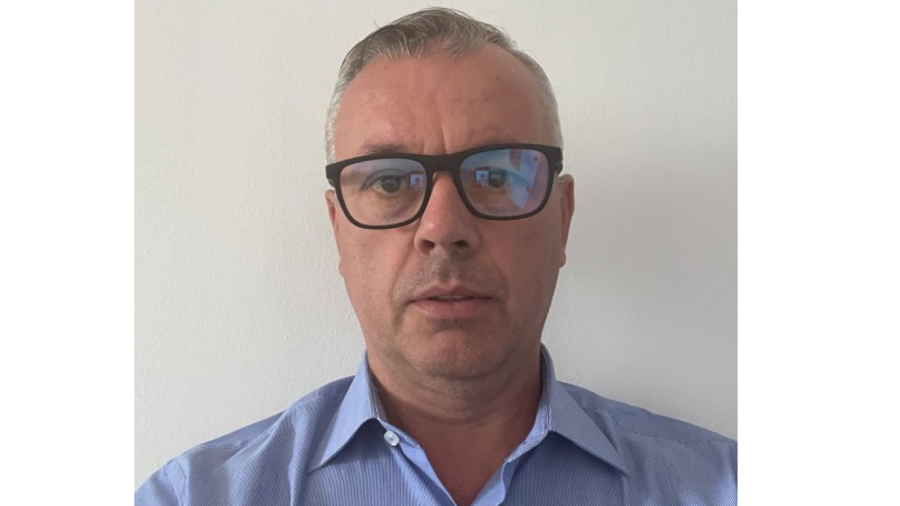 Altinia, la distribuzione specializzata dal Dna versatile