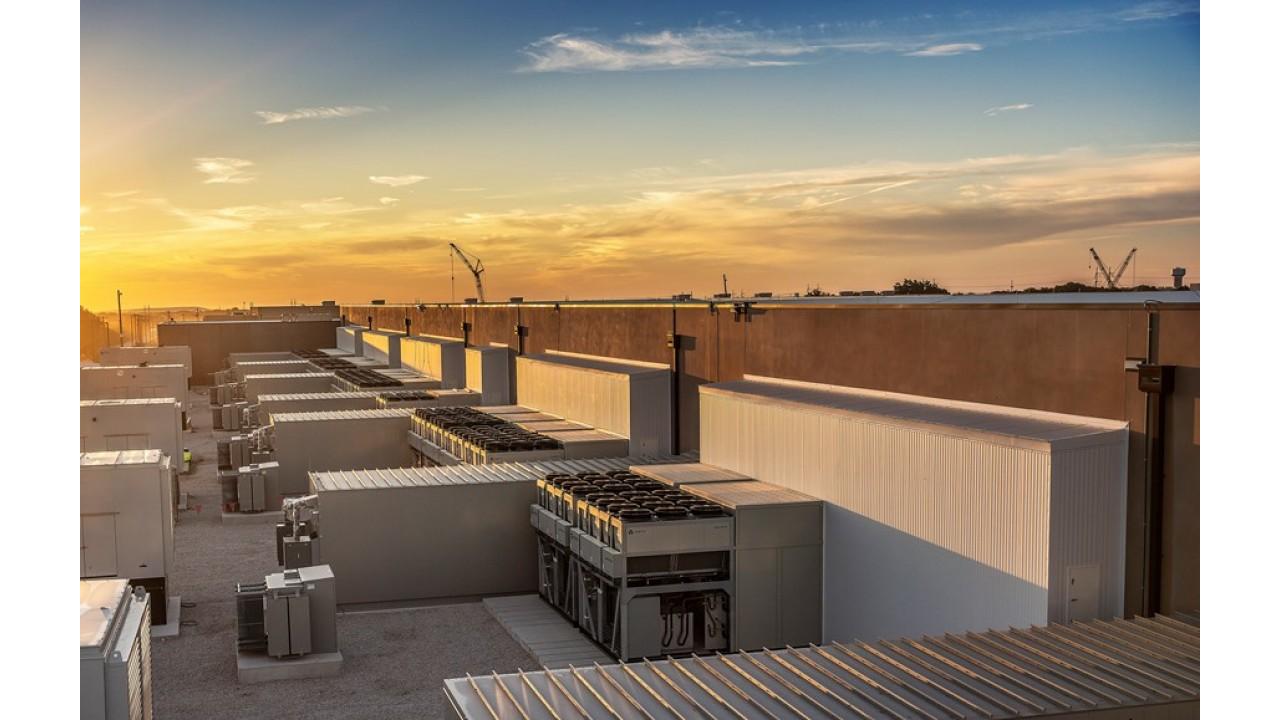 Vertiv e Compass Datacenters realizzano un sistema di raffreddamento a liquido e ad aria combinato