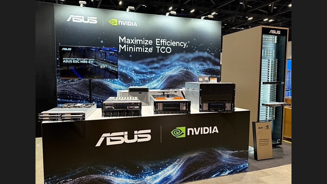 Asus, server di nuova generazione basati su NVIDIA HGX B300 e AI Factory