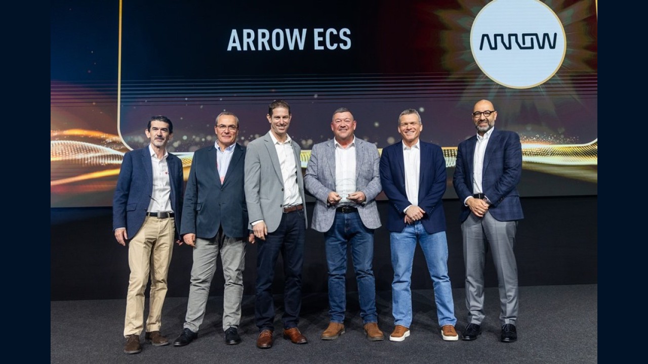 Arrow Electronics è 