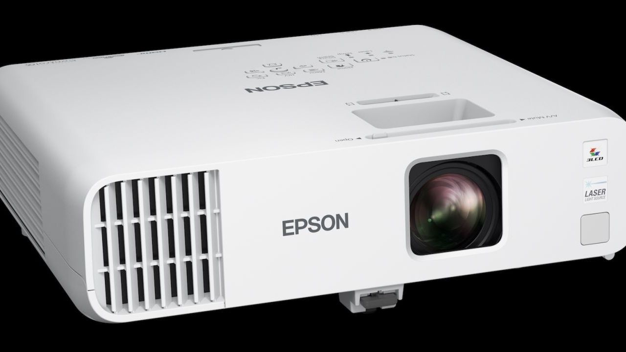 Epson, nuovo videoproiettore per education, aziende e istituzioni